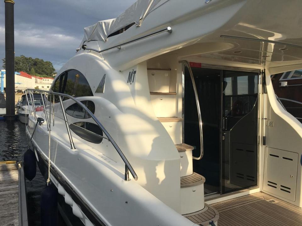 Porto Private Yacht- Accommodation Douro River Dış mekan fotoğraf